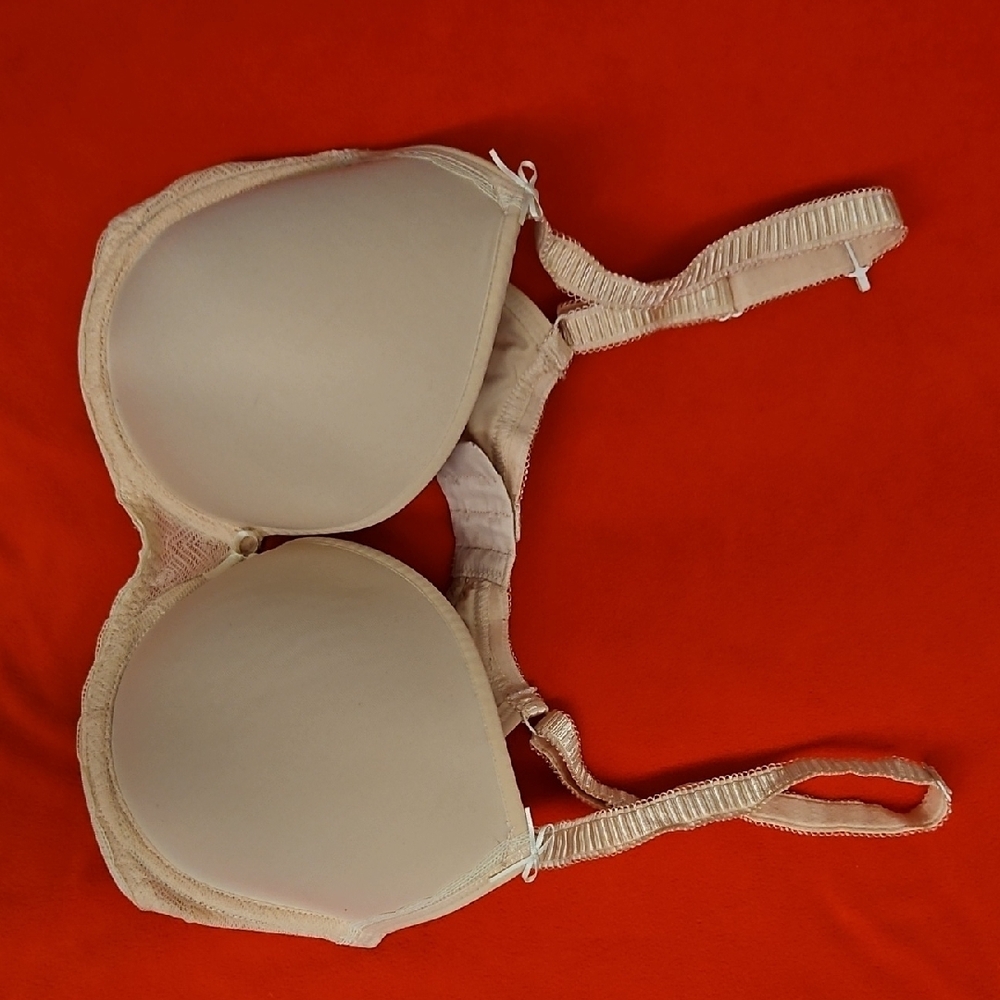 Freya Cream Full Coverage Bra with Molded Cups